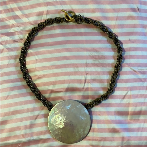 Mother of pearl crackled look pendant